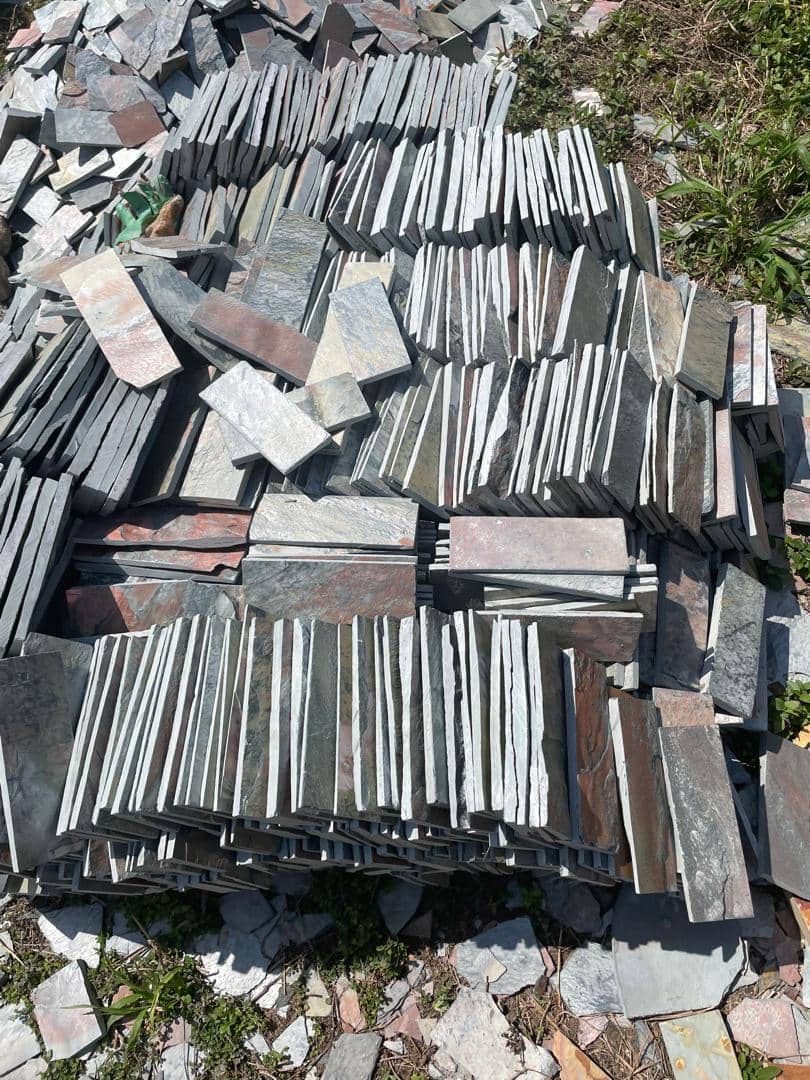 Slate tile pallets