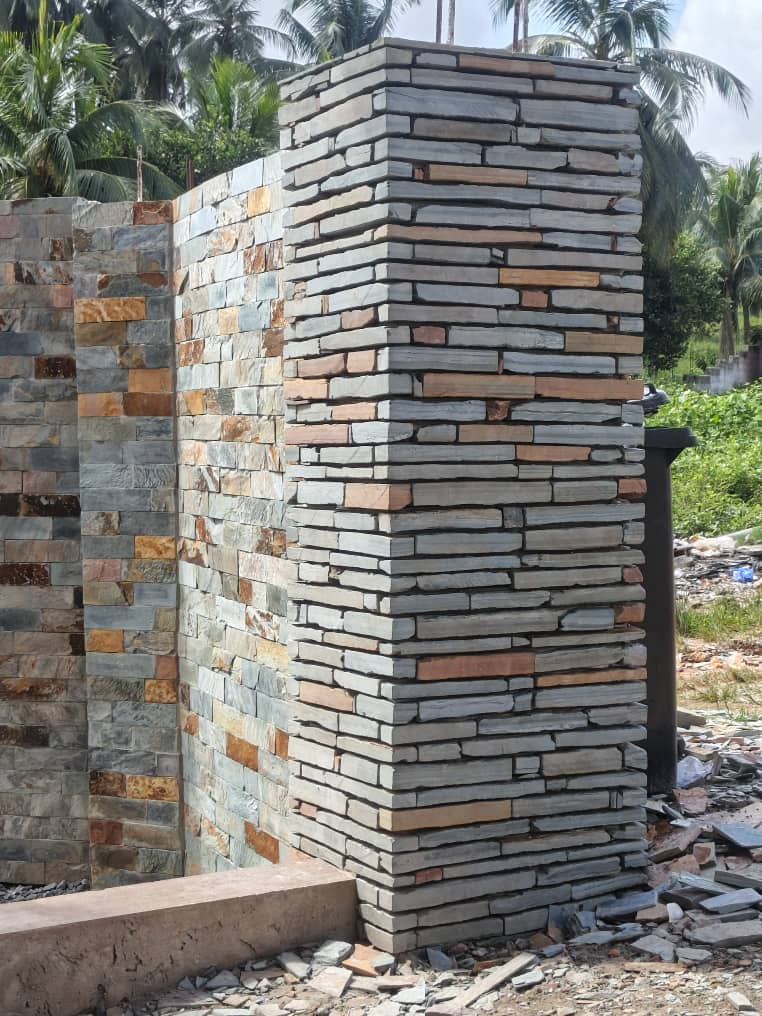 Hand-stacked Entrance Pillar